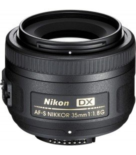 NIKKON 35MM f/1.8G AF-S DX NIKKKOR