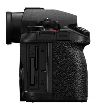 PANASONIC LUMIX DC-S1RM2ME + S-R24105E